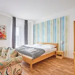 Pasecna Hotel