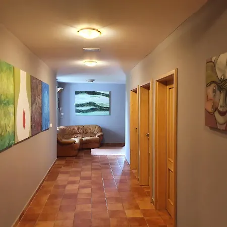 Pasecna Otel